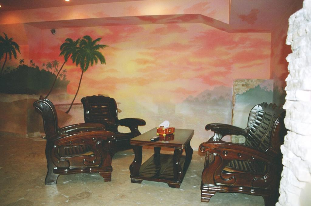 Motel Acapulco Jerevan Buitenkant foto