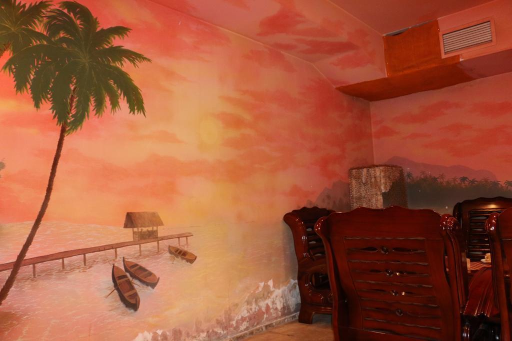 Motel Acapulco Jerevan Buitenkant foto