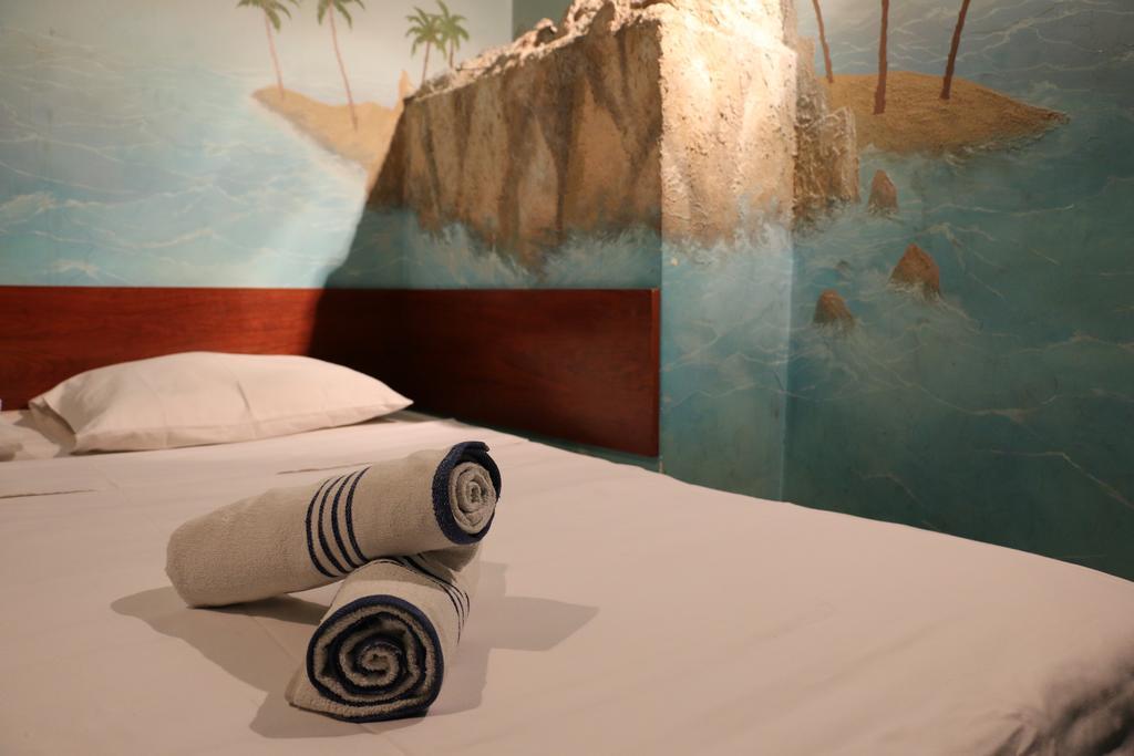 Motel Acapulco Jerevan Buitenkant foto