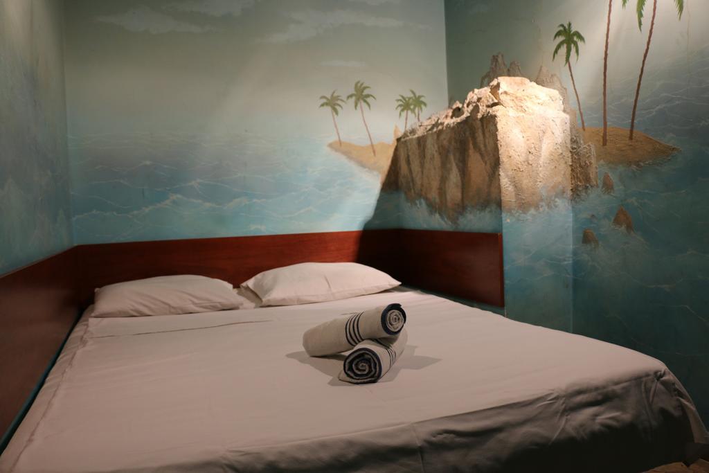 Motel Acapulco Jerevan Buitenkant foto